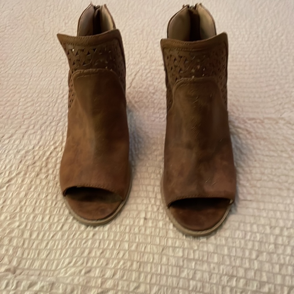 Report Bootie - image 2